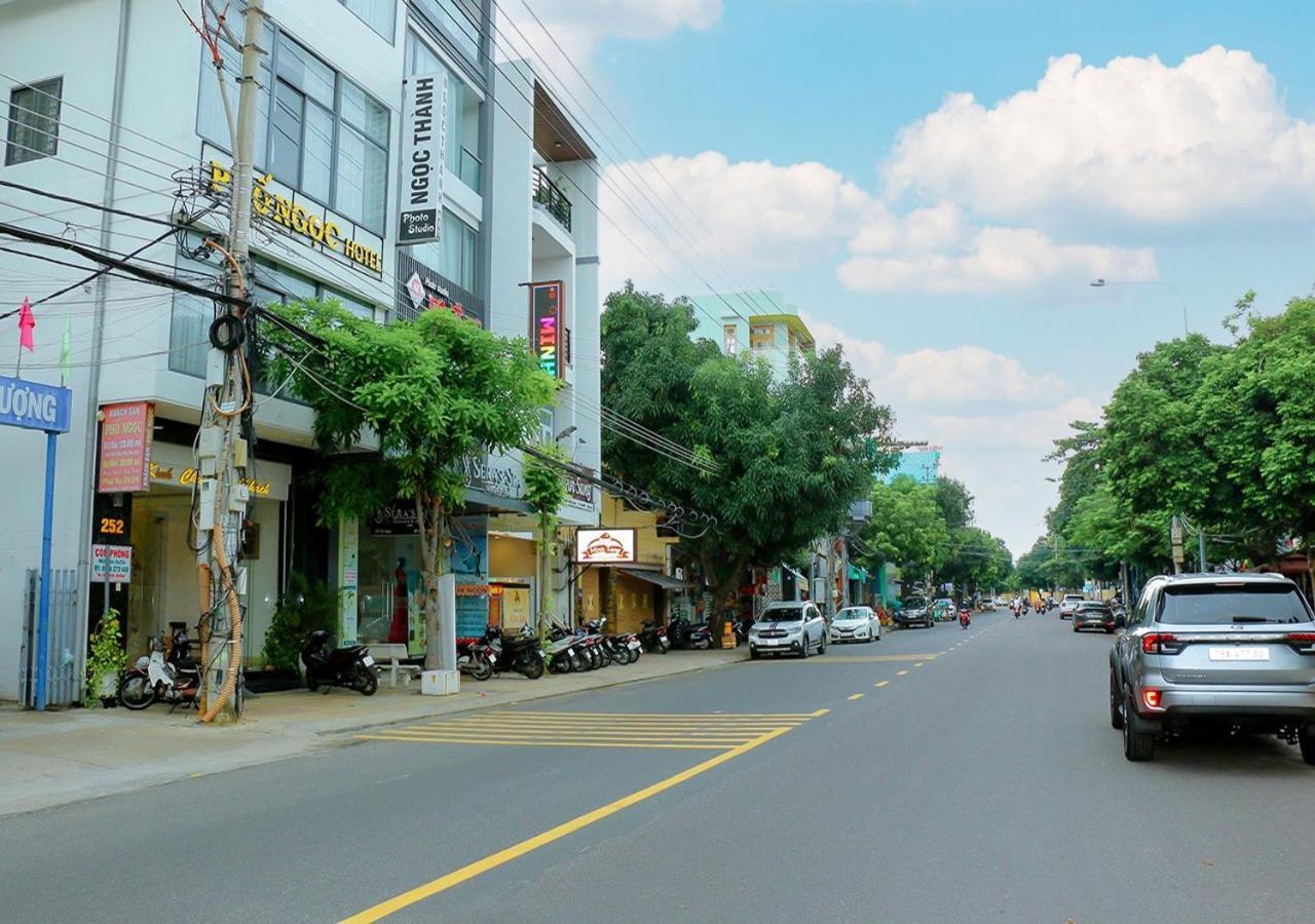 Khach San Pho Ngoc Hotel Nha Trang Exterior photo